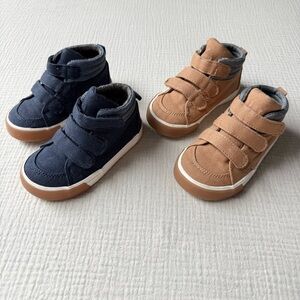 Set of 2 Old Navy Velcro Boots 6 Toddler